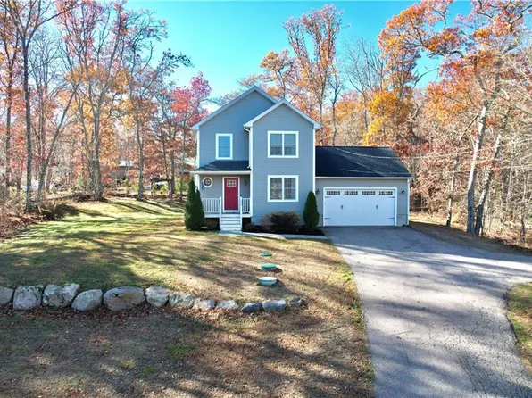 96 Sand Plain Rd, Charlestown, RI 02813