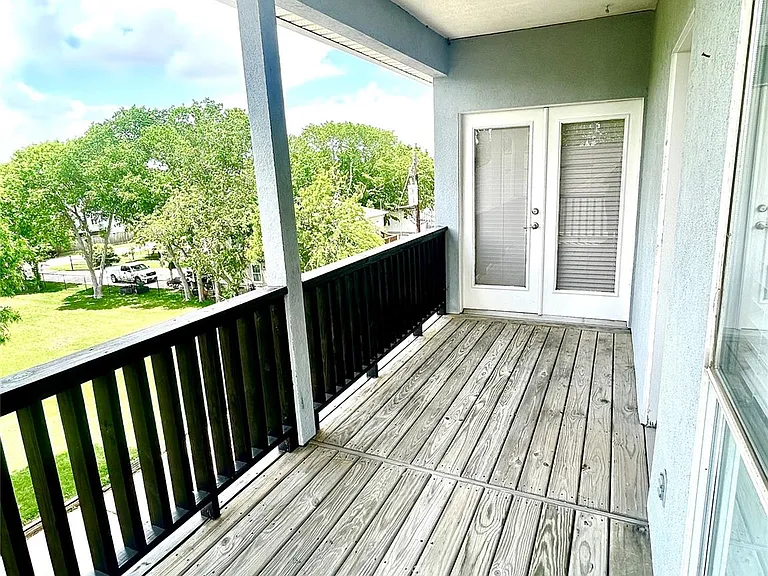 807 Kipp Ave #C — Photo 18