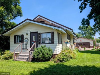 221 3rd Ave NE, Eagle Bend, MN, 56446