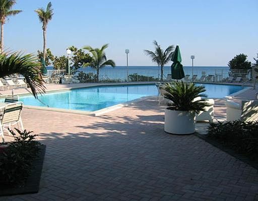 2nd image of 1905 N Ocean Blvd APT E9b
