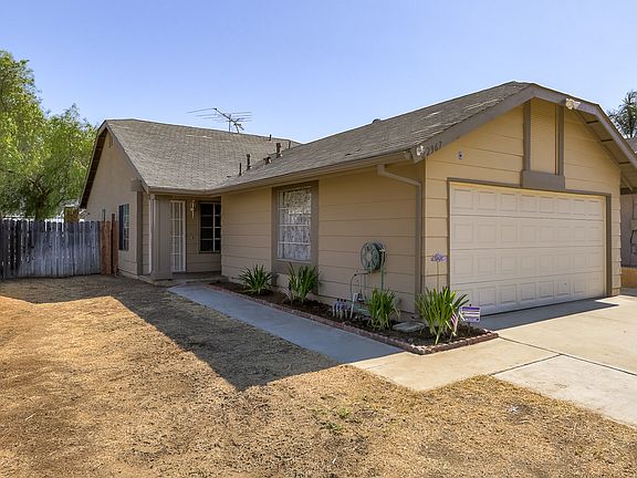 2nd image of 22967 Chambray Dr