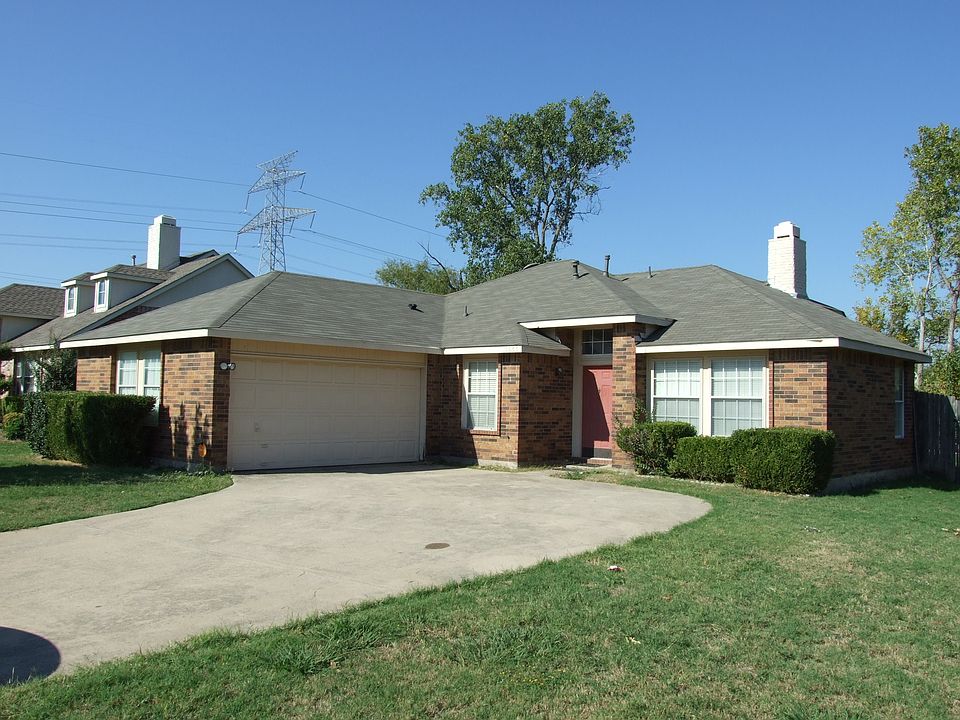 1st image of 1053 Twin Creek Dr