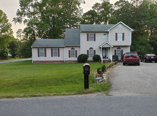 5216 Meadoway Rd, North Chesterfield, VA 23234
