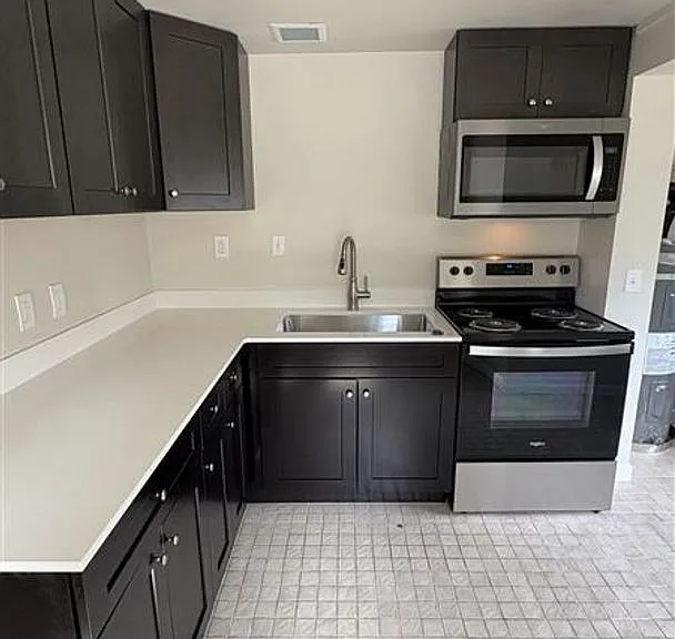 9240 Garrison Rd — Photo 6