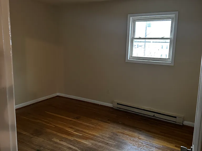 2115 Phaup St #8 — Photo 7