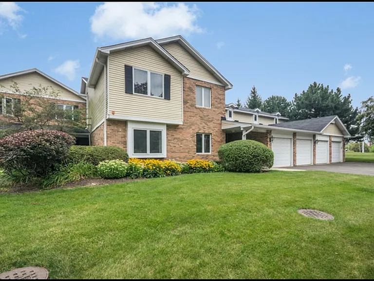 970 Benedetti Dr #A — Photo 2