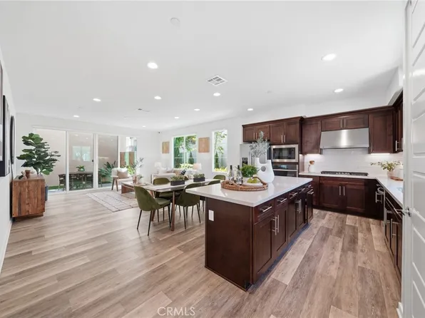 560 Cultivate, Irvine, CA 92618