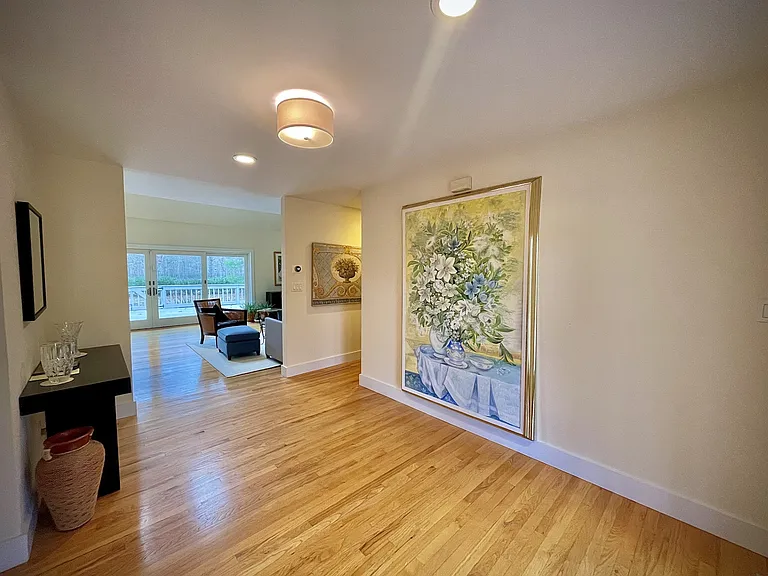 27 E Woods Path — Photo 6