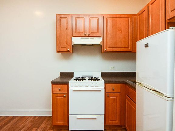 4th image of 1742 N Humboldt Blvd #501