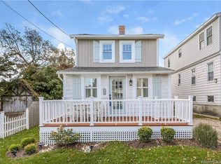 7 Paris St, Milford, CT 06460