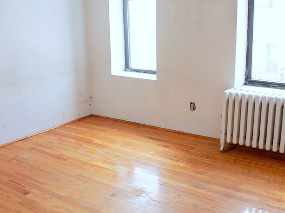 2nd image of 304 E 5th St APT 5B