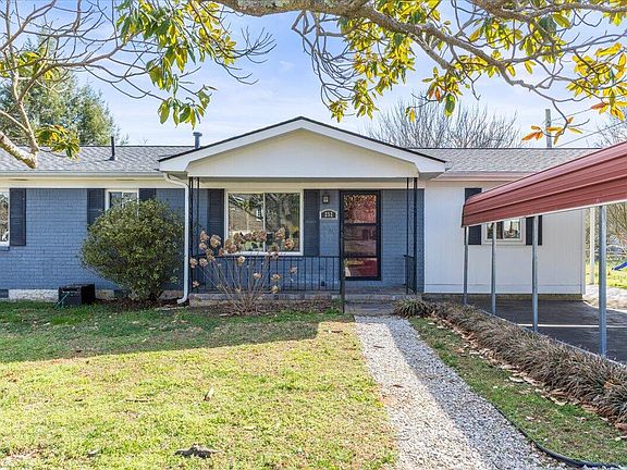 4th image of 252 Langley Dr