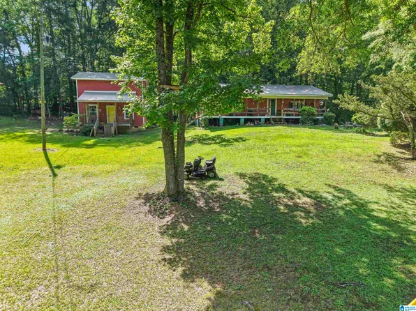 155 W Curtis Rd, Sylacauga, AL 35150