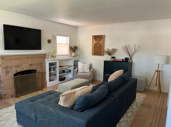 1148 55th St, Sacramento, CA 95819