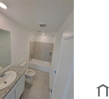 5th image of 1321 Salton Ln