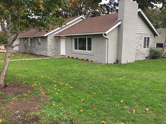 2nd image of 11315 8th Avenue Ct S