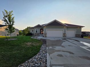 1105 Northview Ln, Huxley, IA 50124