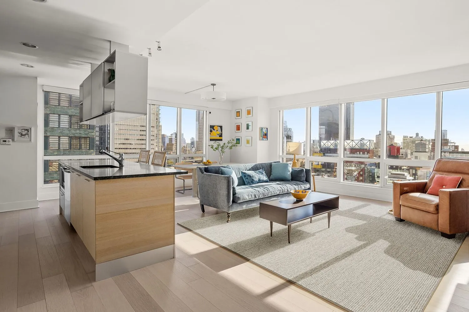 350 West 42nd Street #33G in Hell's Kitchen, Manhattan