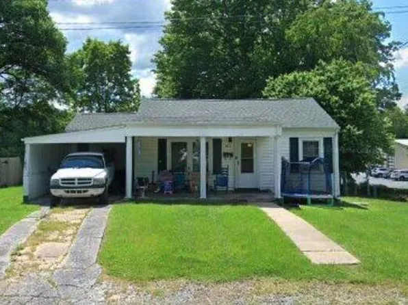 103 Carson Ln, Bristol, TN 37620