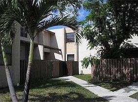 1st image of 10231 Fontainebleau Blvd APT 102