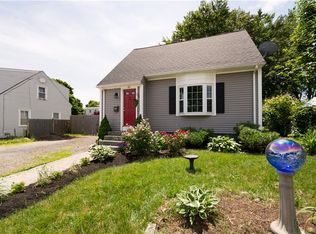 45 Ash Ave, Tiverton, RI 02878