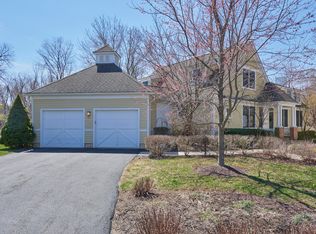 85 Thornbrooke Dr, Shrewsbury, NJ 07702