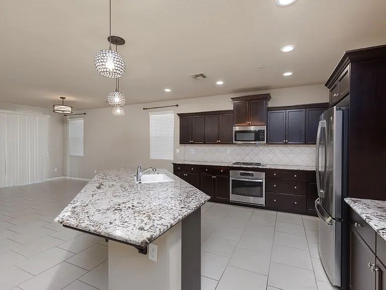 3720 Griffith Ave — Photo 18
