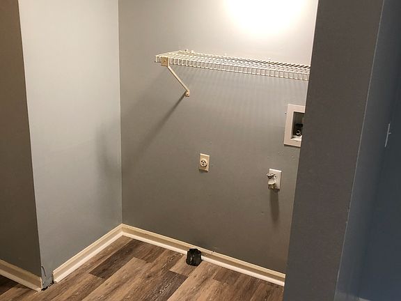 4th image of 229 Centennial Dr APT 3