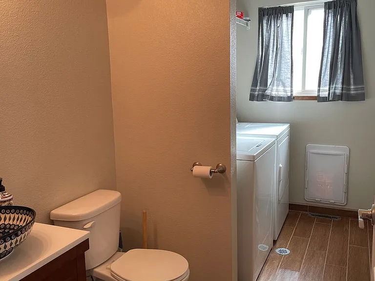 5448 Campglen Dr — Photo 8