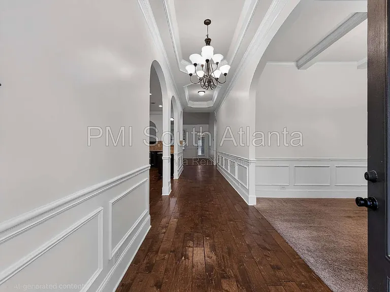 305 Legends Dr — Photo 3