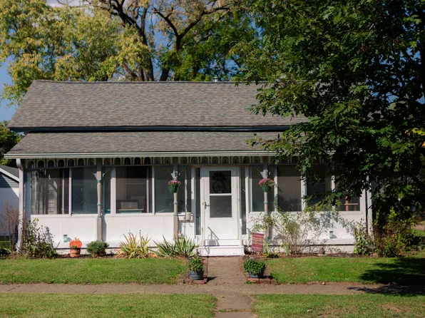 238 Walnut St, Greenfield, IN 46140