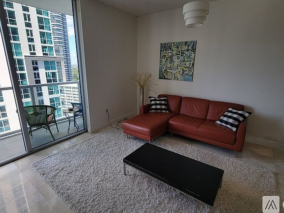 5th image of 1060 Brickell Ave #3112