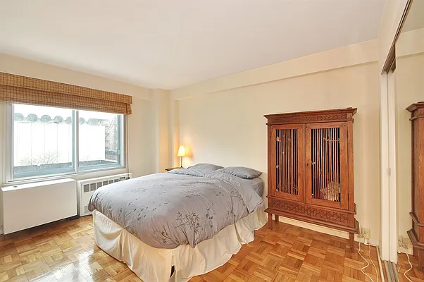 Rented by Corcoran | media 4
