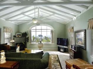 3862 Carlsbad Blvd, Carlsbad, CA 92008