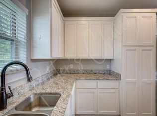 709 Maple St #709, Commerce, TX 75428