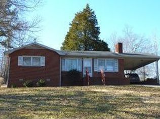 6217 Pinebrook Dr, Archdale, NC 27263