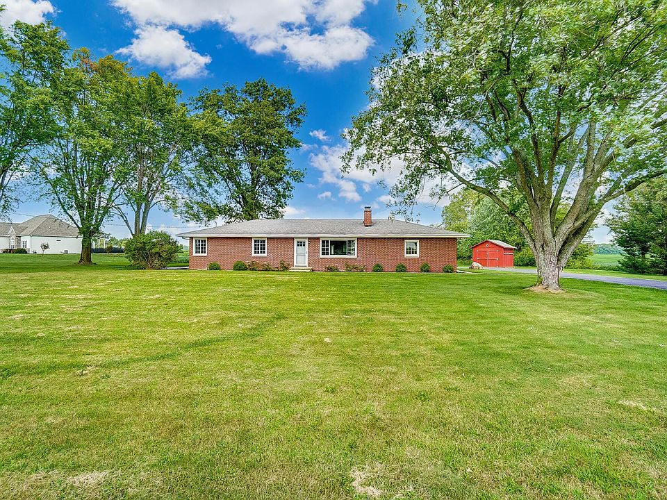 1300 Amity Rd, Galloway, OH 43119 MLS 223027437 Zillow