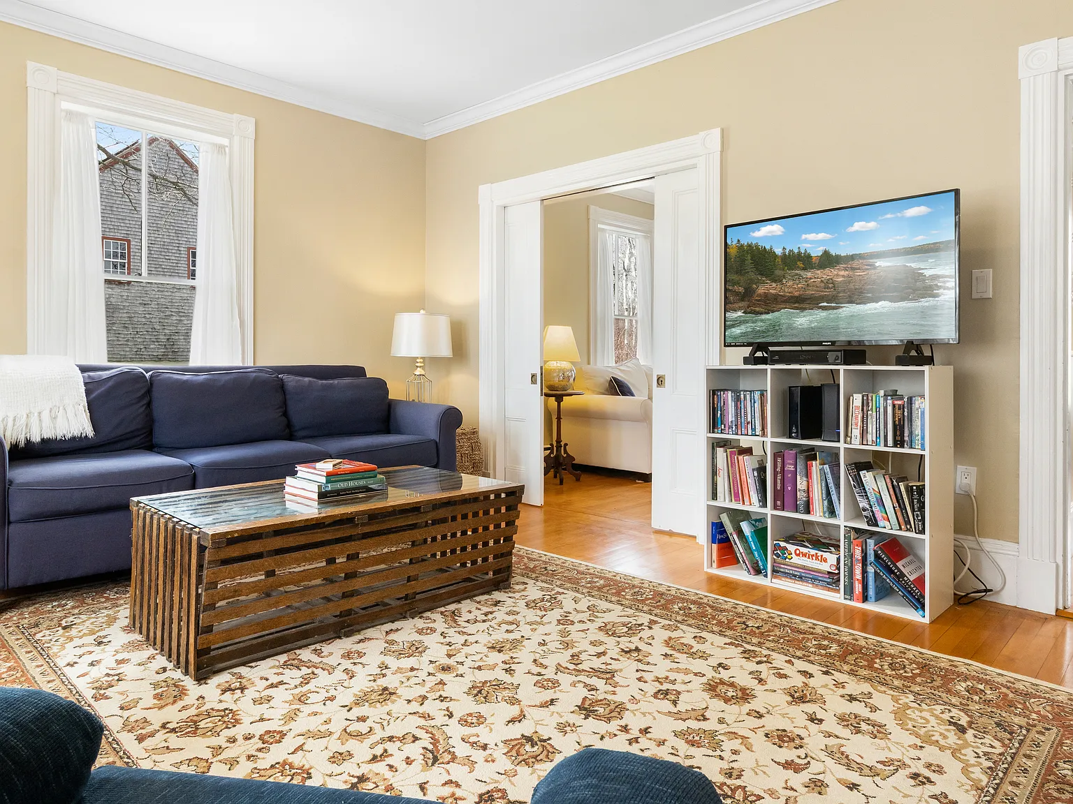 4 bed, 2028 sqft, $2,800 — Photo 3