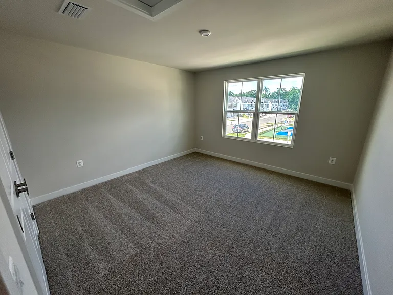 9098 Chapwith Dr — Photo 8