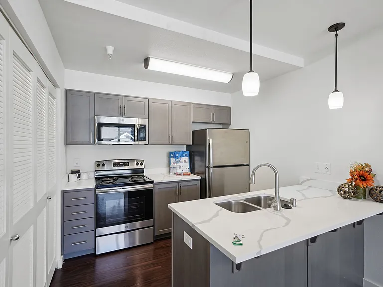 Haven Park Apartments — Photo 19
