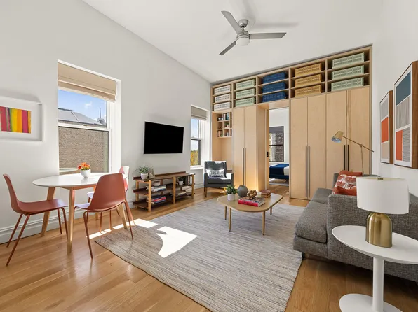 186 Prospect Park West image 1 of 11