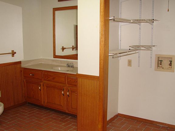 3rd image of 8388 Lawrence #2194