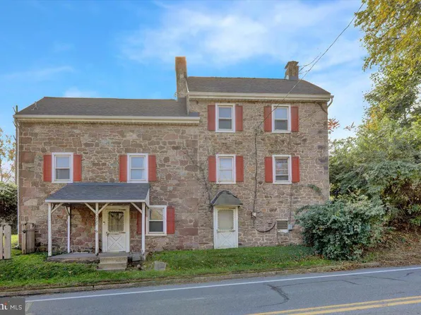 200 W Main St, Birdsboro, PA 19508