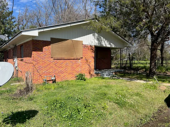 115 Melon St, Laurel, MS 39440