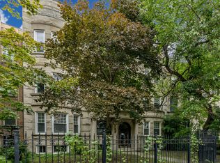 4540 N Sheridan Rd #3, Chicago, IL 60640