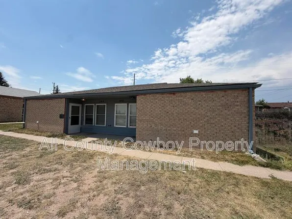142 S Cribbon Ave, Cheyenne, WY 82007