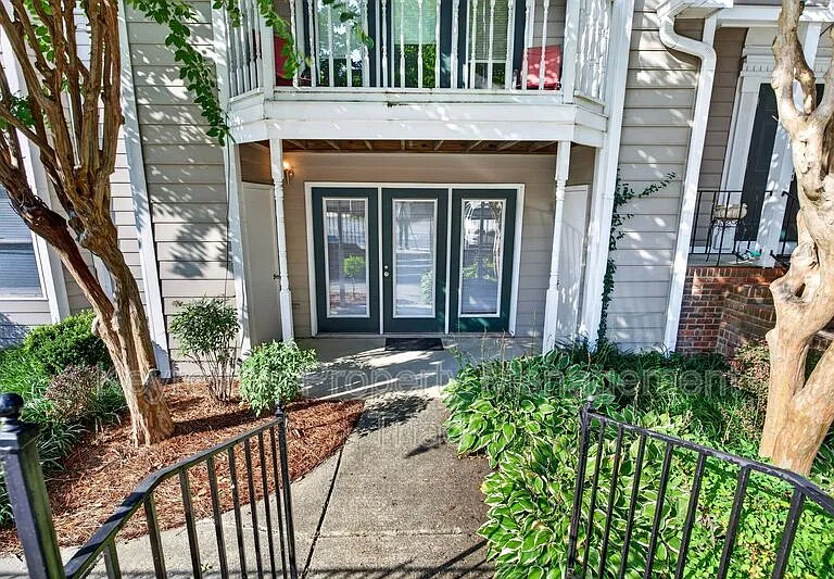 3701-7D Cotswold Ter — Photo 29