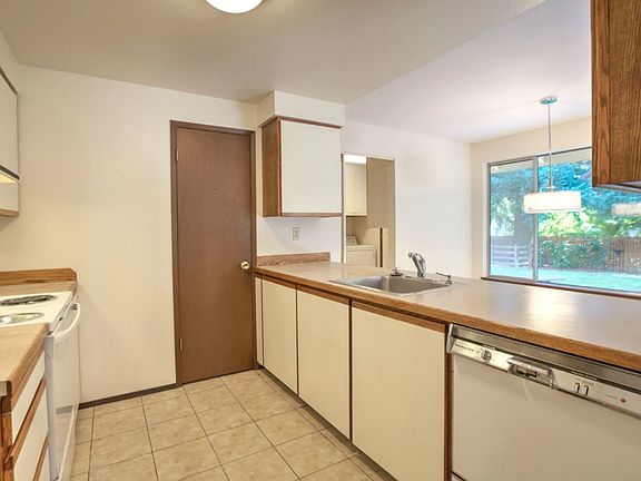 4th image of 6308 143rd Ave NE