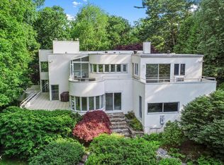 31 Vineyard Ln, Greenwich, CT 06831