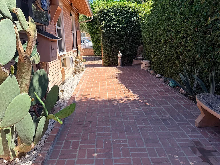 18522 Bryant St — Photo 13